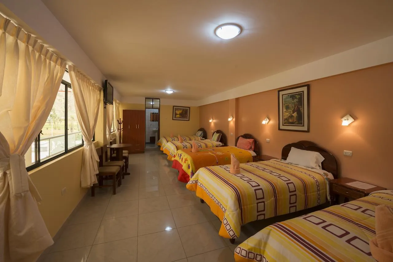 Hotel El Vuelo Del Condor Tarma Peru