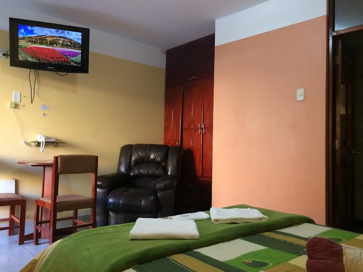 Hotel El Vuelo Del Condor Tarma