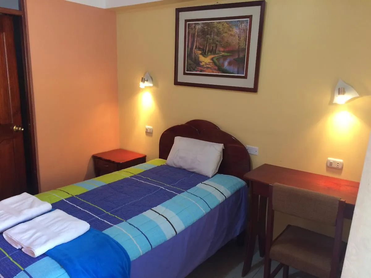 Hotel El Vuelo Del Condor Tarma
