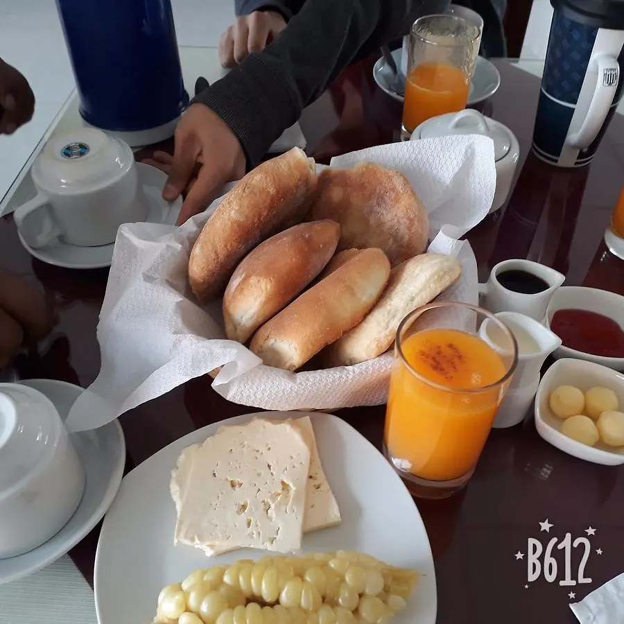 Hotel El Vuelo Del Condor Tarma